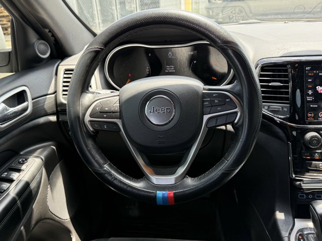Vehicle image 19 of 29