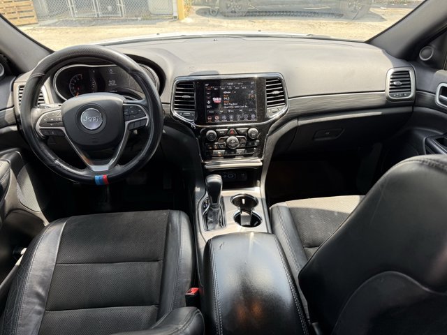 Vehicle image 18 of 29