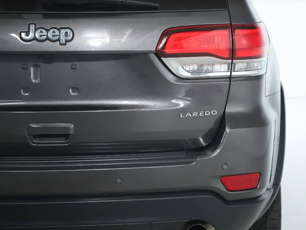 Vehicle image 43 of 46