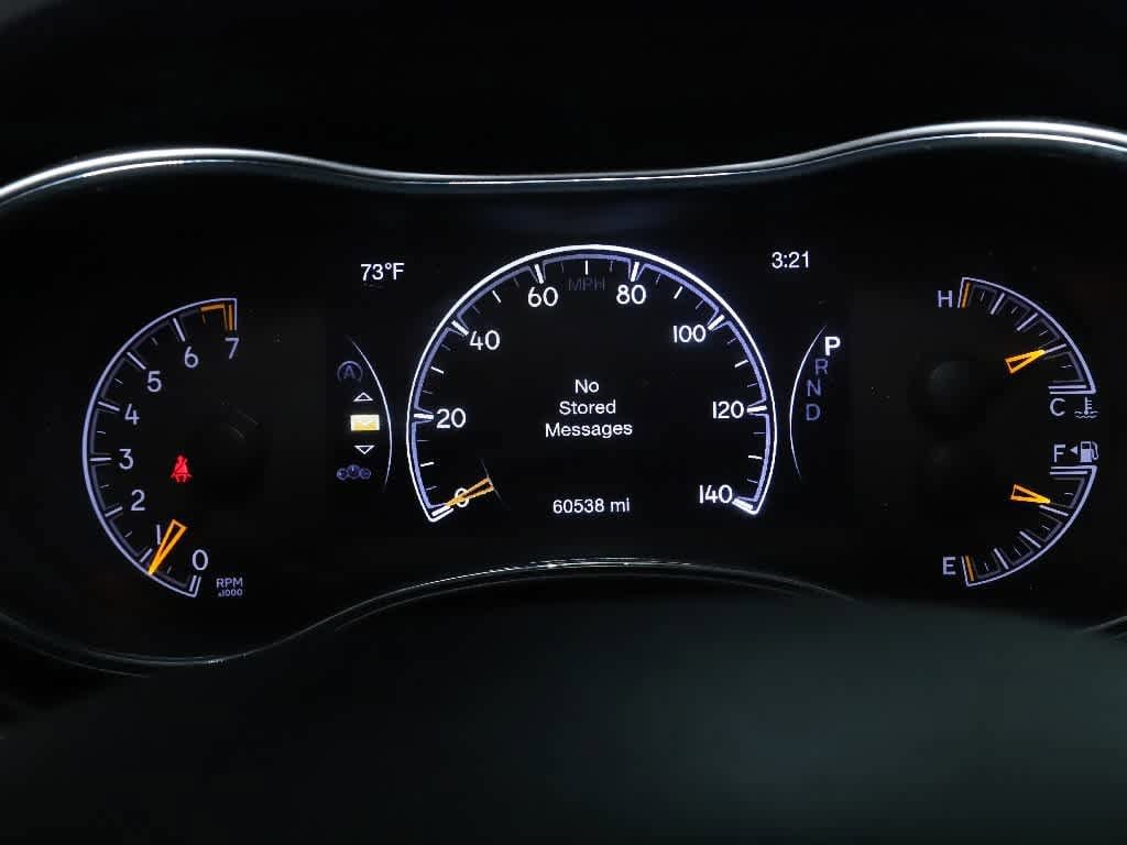 Vehicle image 28 of 46