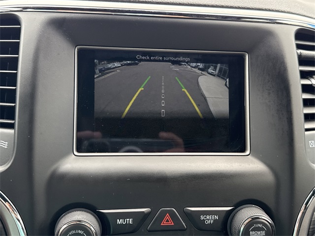 Vehicle image 23 of 24