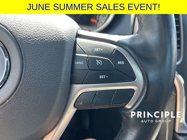 Vehicle image 20 of 34