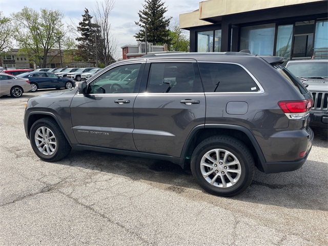 Vehicle image 8 of 28