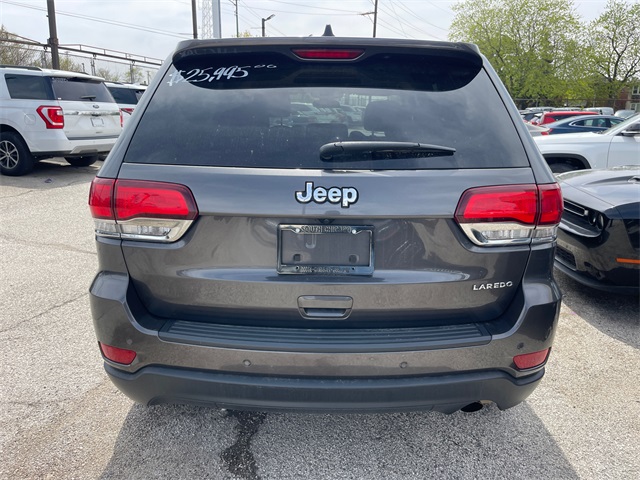 Vehicle image 10 of 28