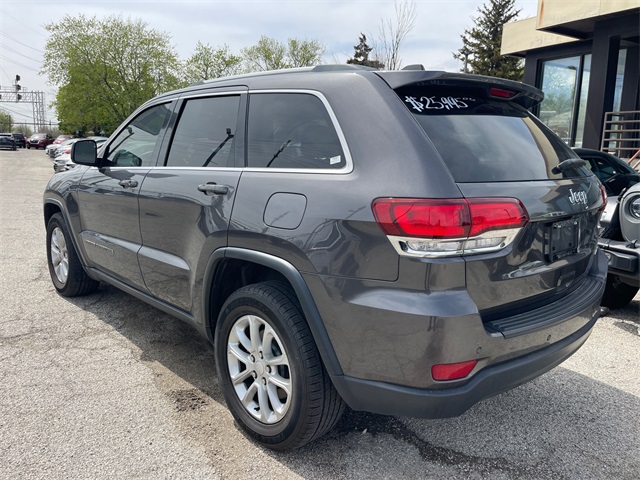 Vehicle image 7 of 28