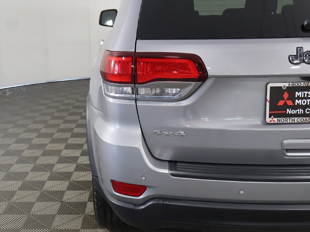 Vehicle image 15 of 52