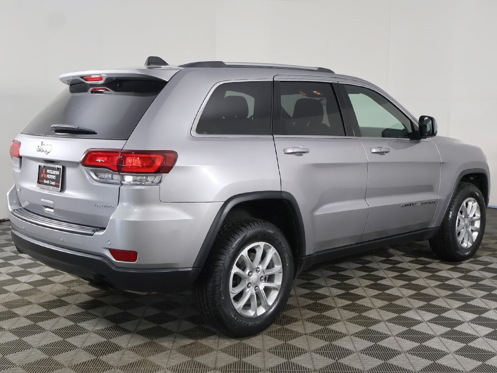 Vehicle image 9 of 52