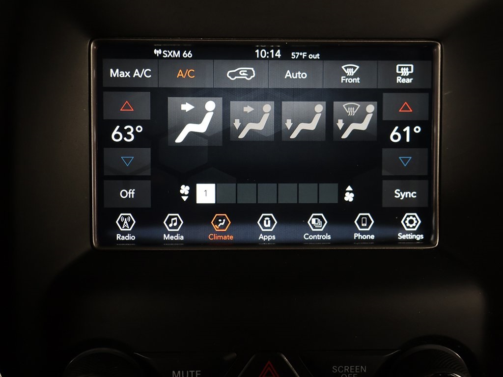 Vehicle image 40 of 52