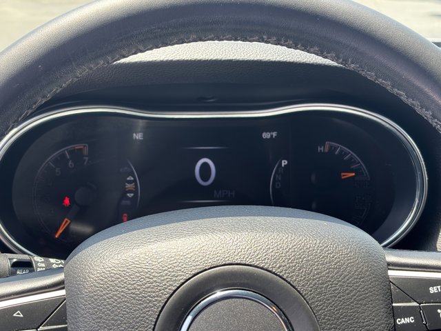 Vehicle image 7 of 29