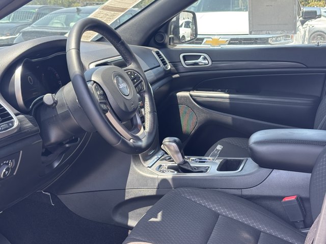 Vehicle image 6 of 29
