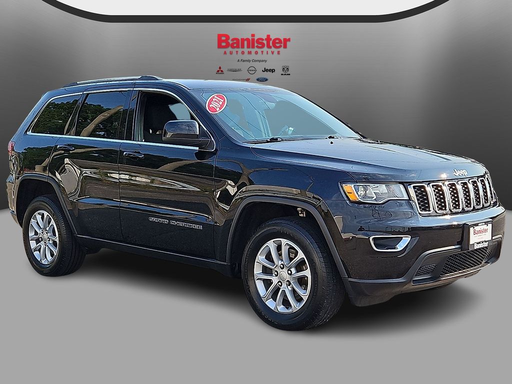 2021 Jeep Grand Cherokee Laredo E Image 3 of 30