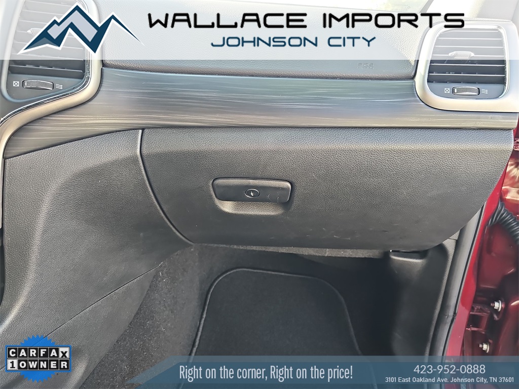 Vehicle image 42 of 45
