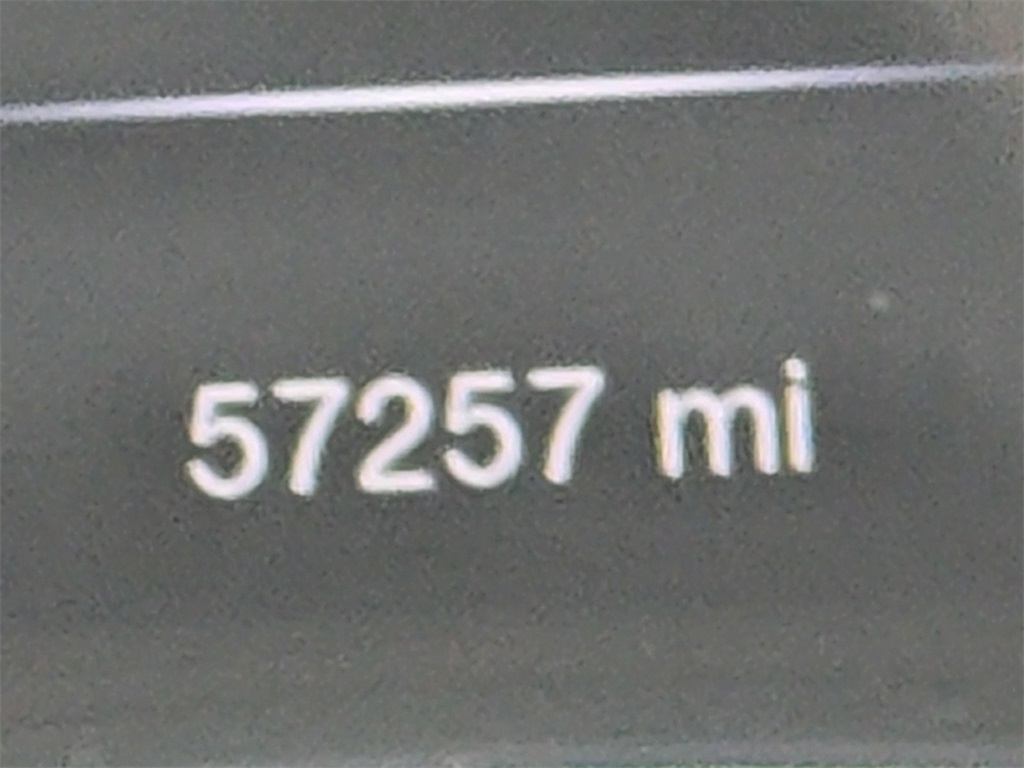 Vehicle image 29 of 34