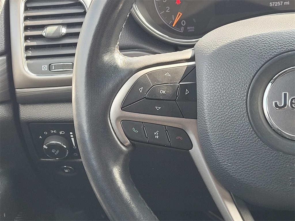 Vehicle image 26 of 34