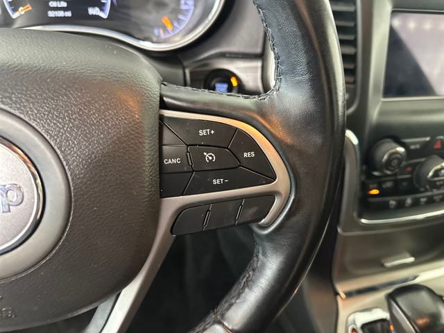 Vehicle image 26 of 29