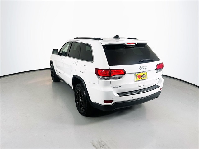 Vehicle image 6 of 28