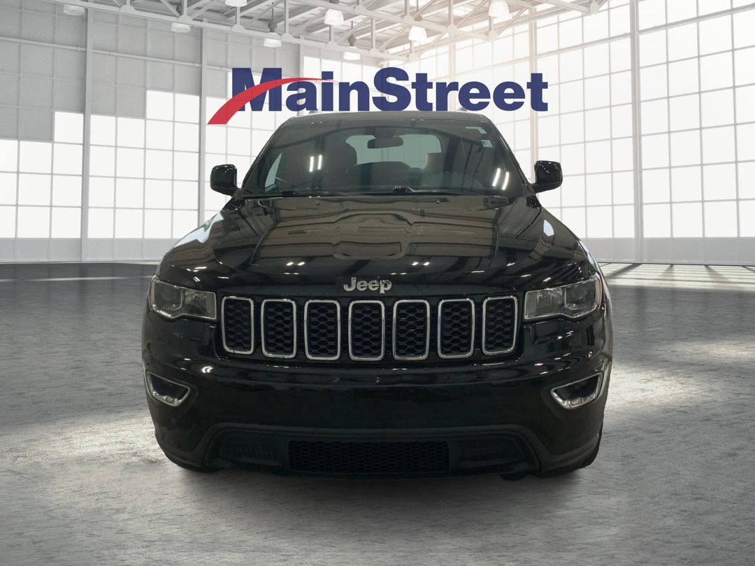 Vehicle image 3 of 32