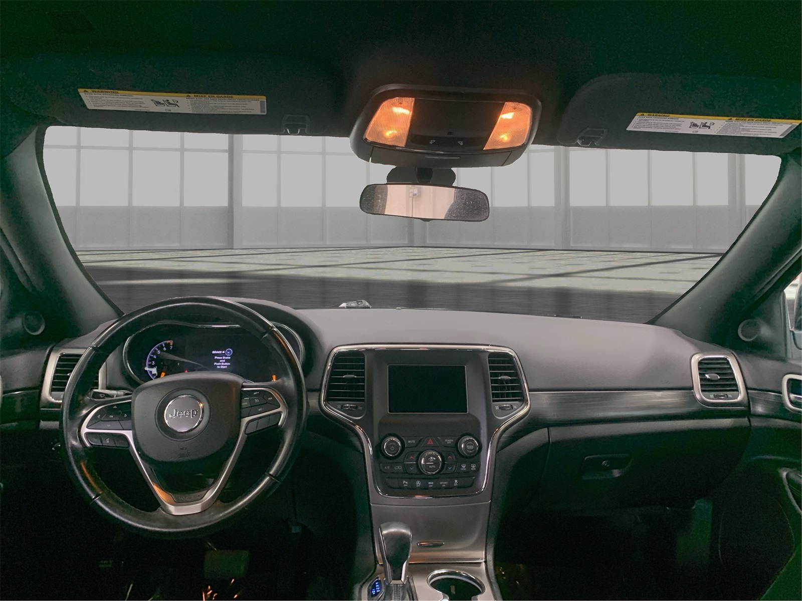 Vehicle image 16 of 32