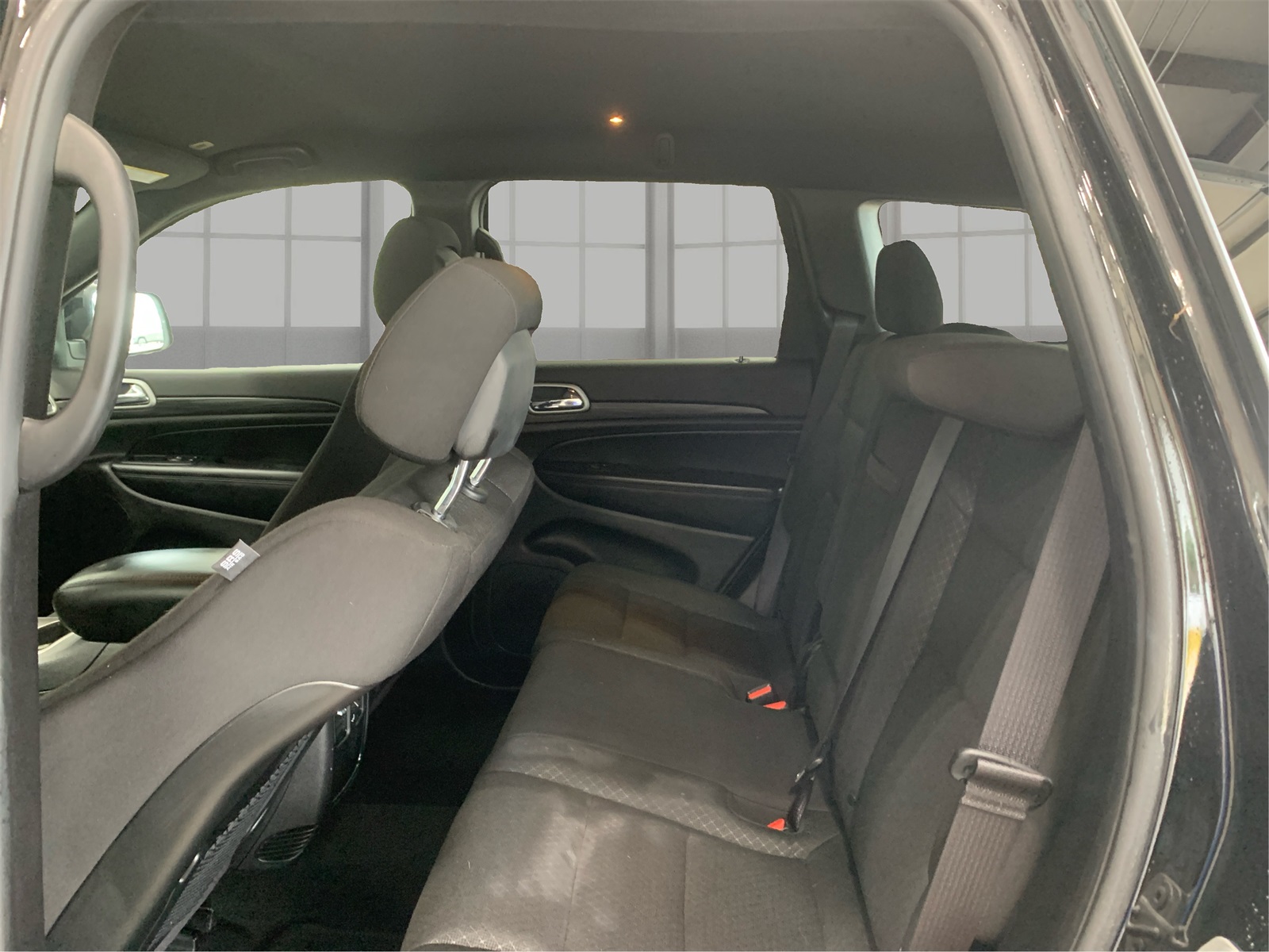 Vehicle image 13 of 32
