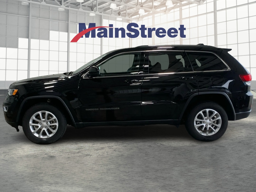 Vehicle image 9 of 32