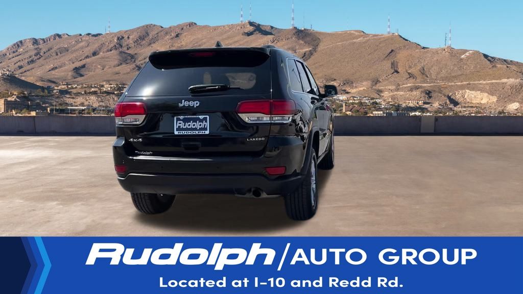 Vehicle image 11 of 45