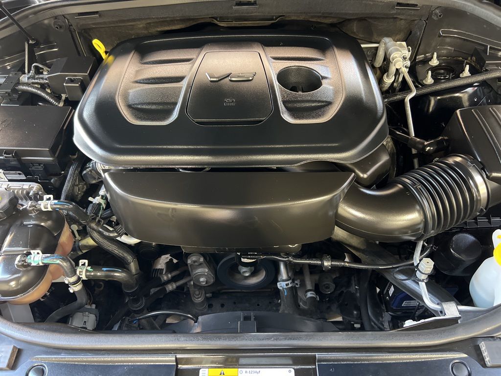 Vehicle image 17 of 45