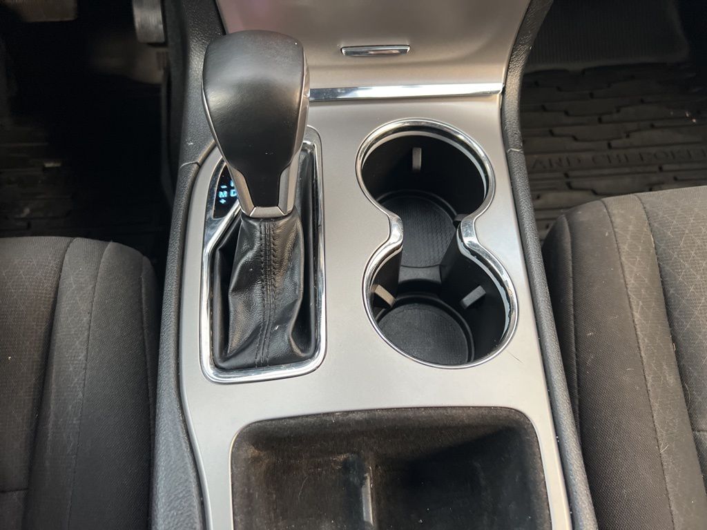 Vehicle image 29 of 45