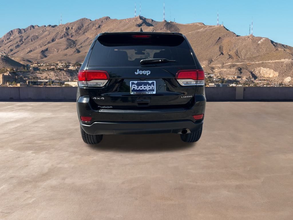 Vehicle image 12 of 45