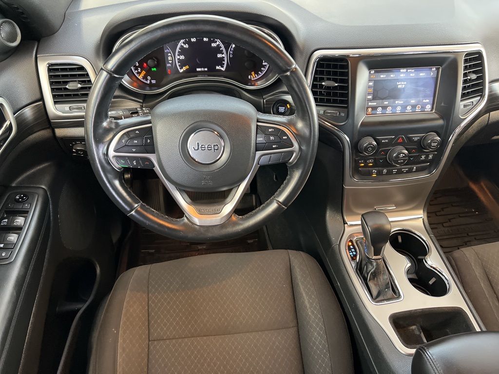 Vehicle image 40 of 45