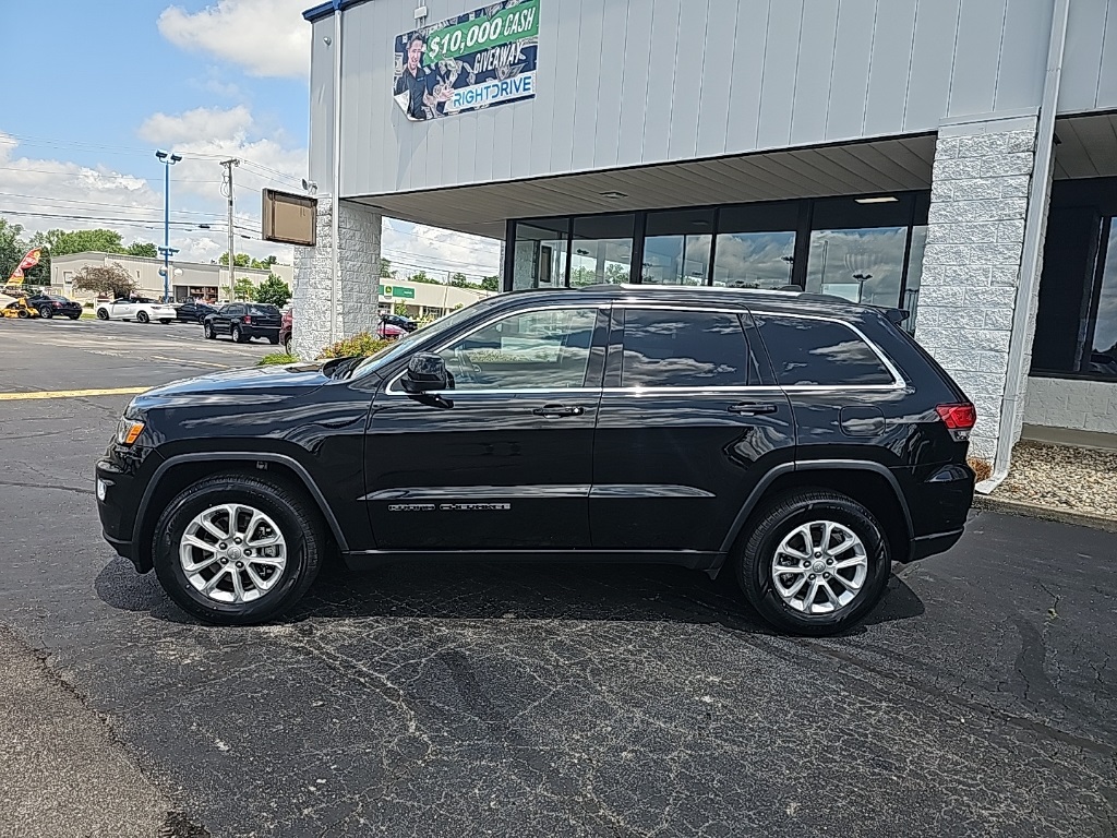 Vehicle image 9 of 26
