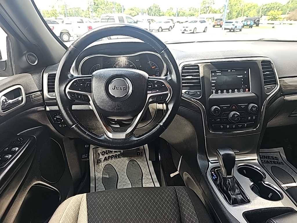 Vehicle image 14 of 26