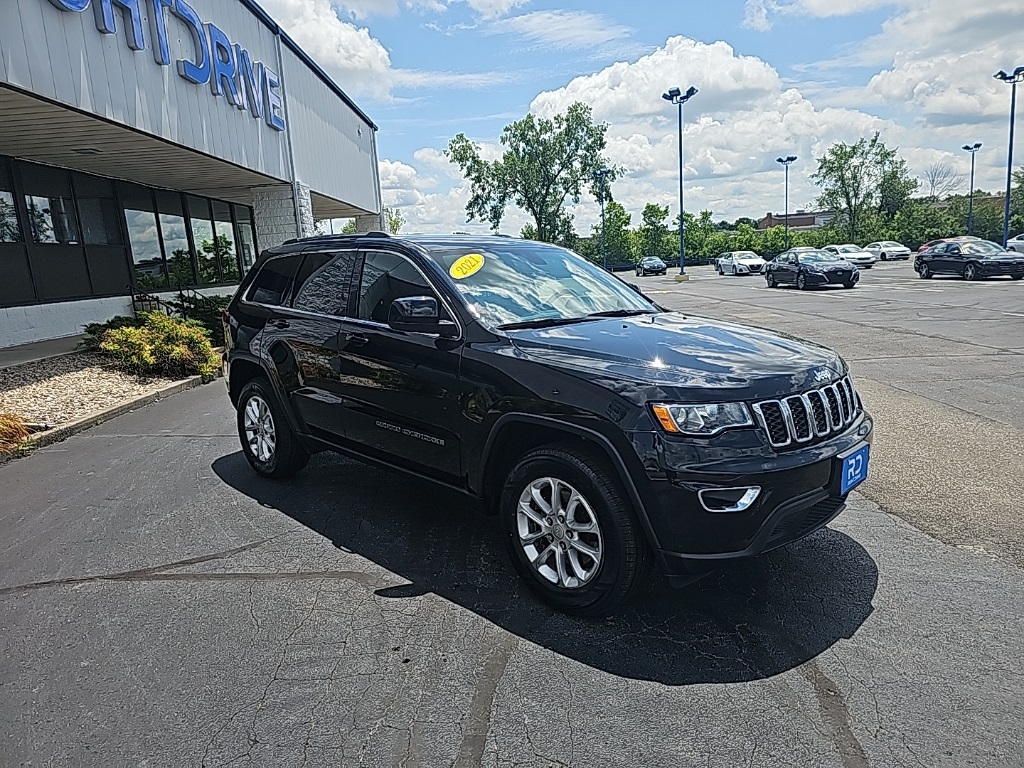 Vehicle image 4 of 26