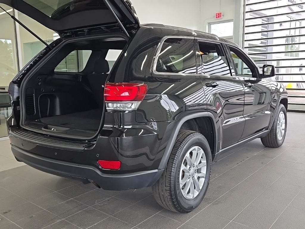 Vehicle image 12 of 35