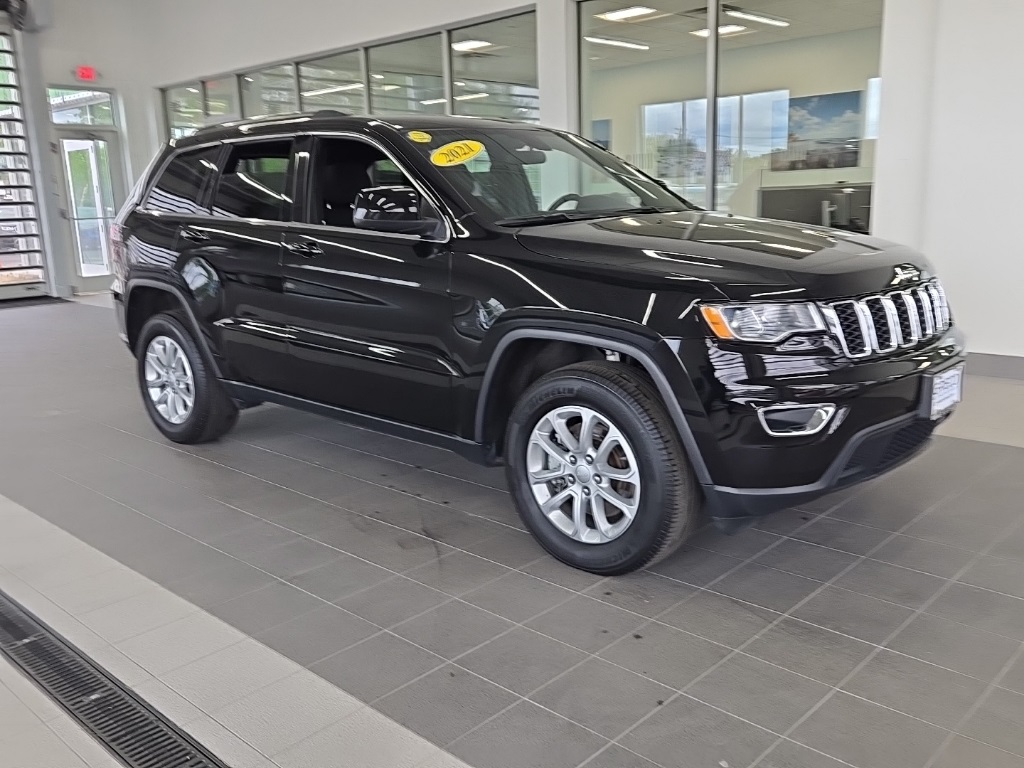 Vehicle image 5 of 35