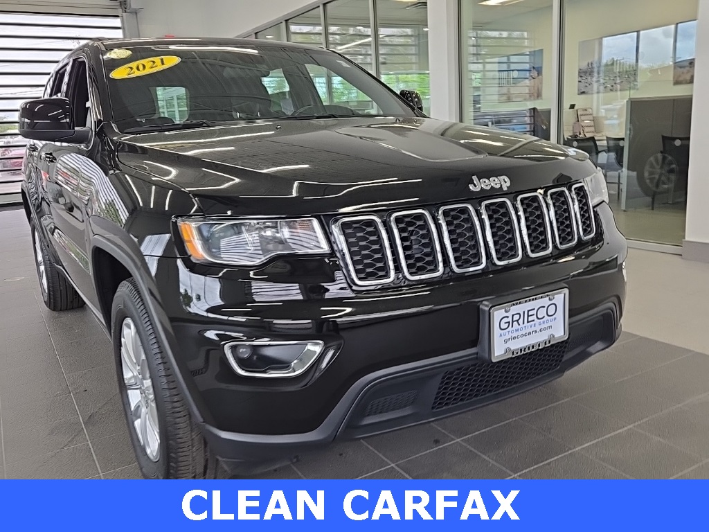 Vehicle image 8 of 35