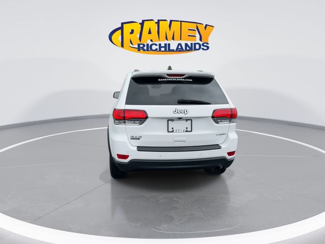 Vehicle image 7 of 24