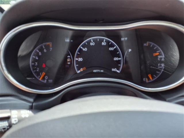 Vehicle image 15 of 21