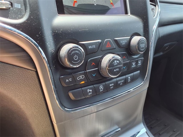 Vehicle image 21 of 21