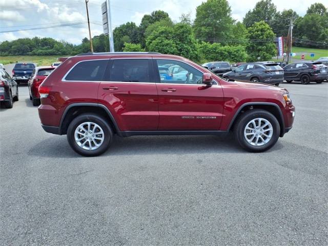 Vehicle image 4 of 21