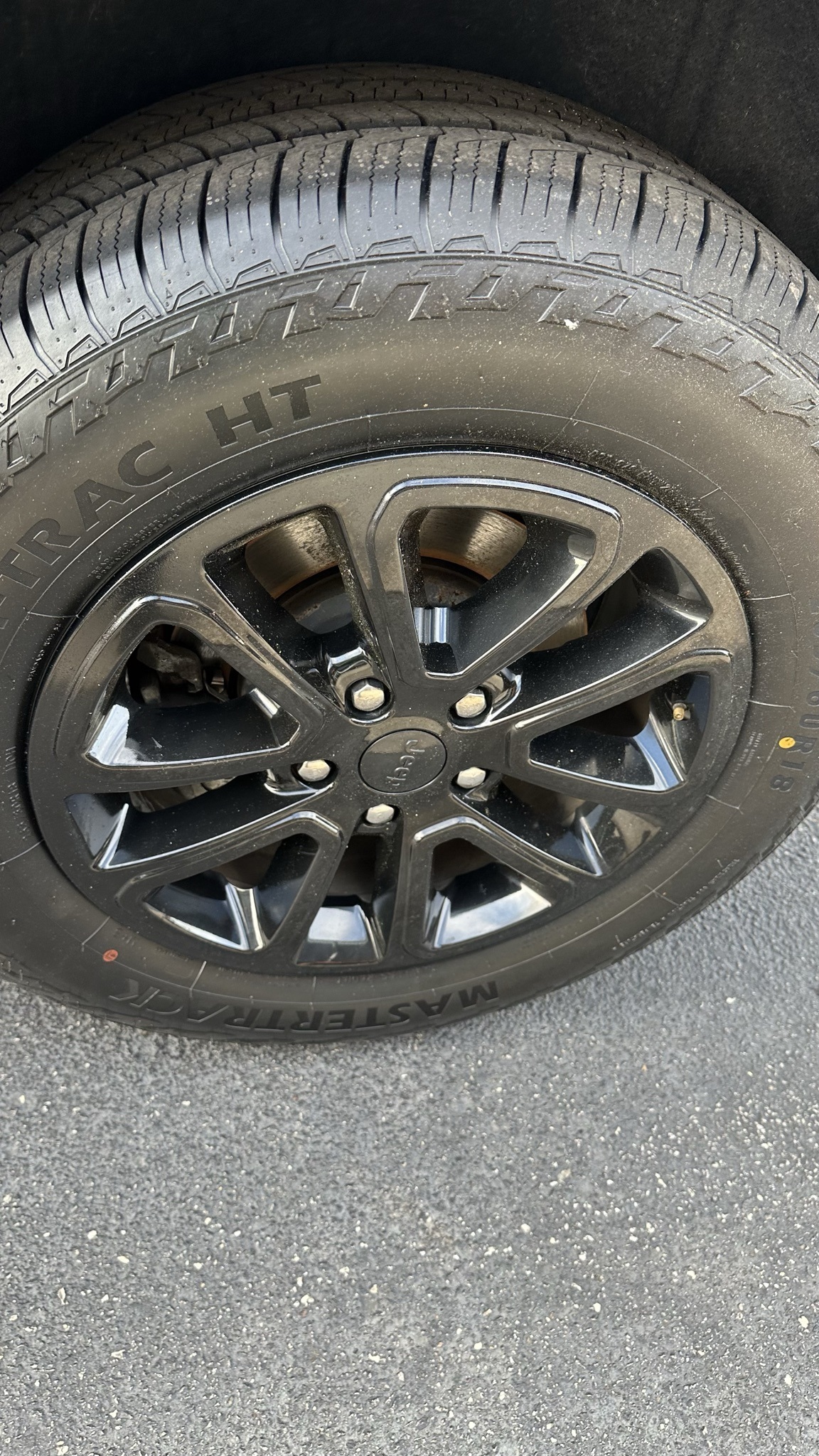 Vehicle image 19 of 26