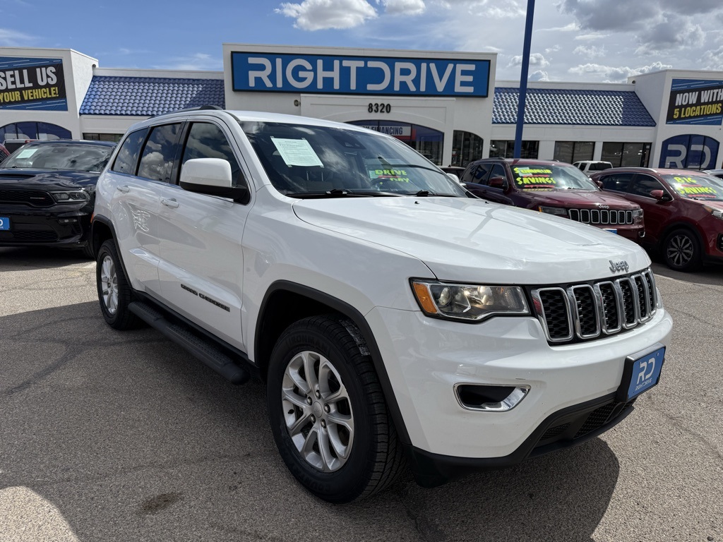 Vehicle image 2 of 28