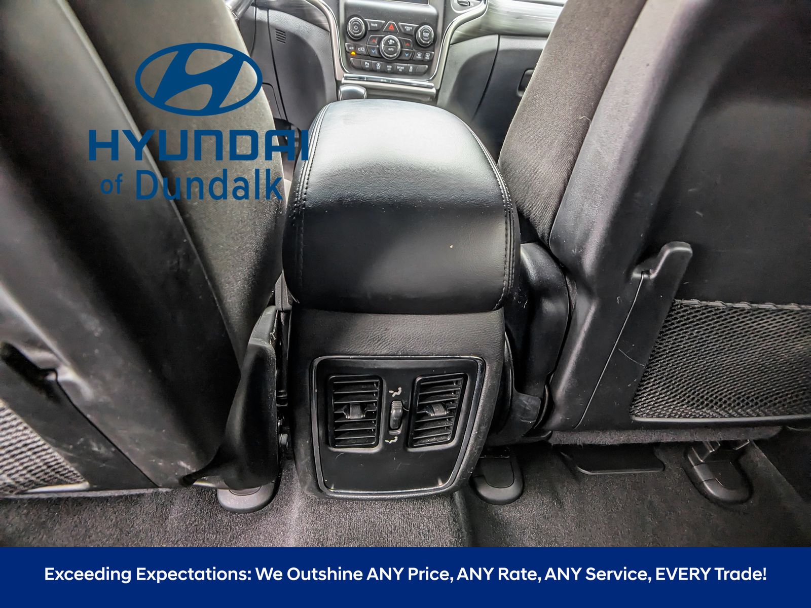 Vehicle image 17 of 34