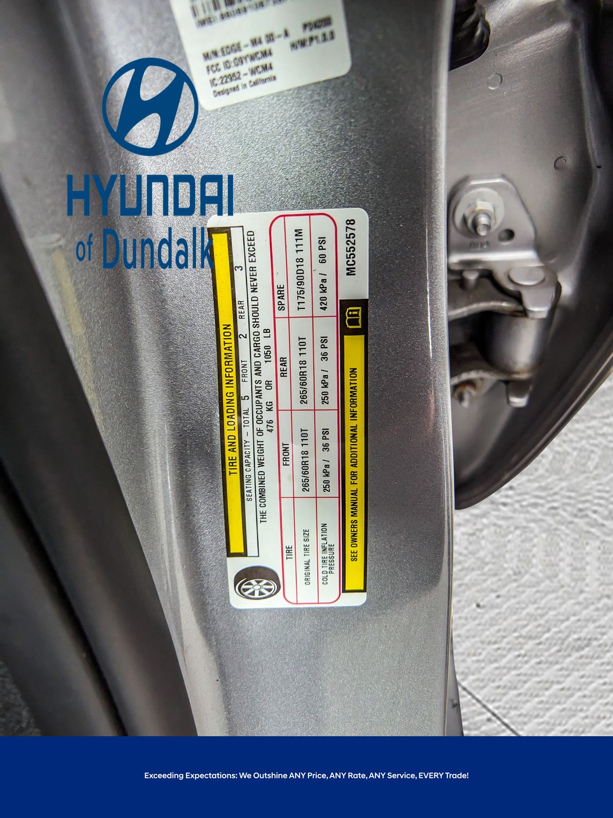 Vehicle image 33 of 34