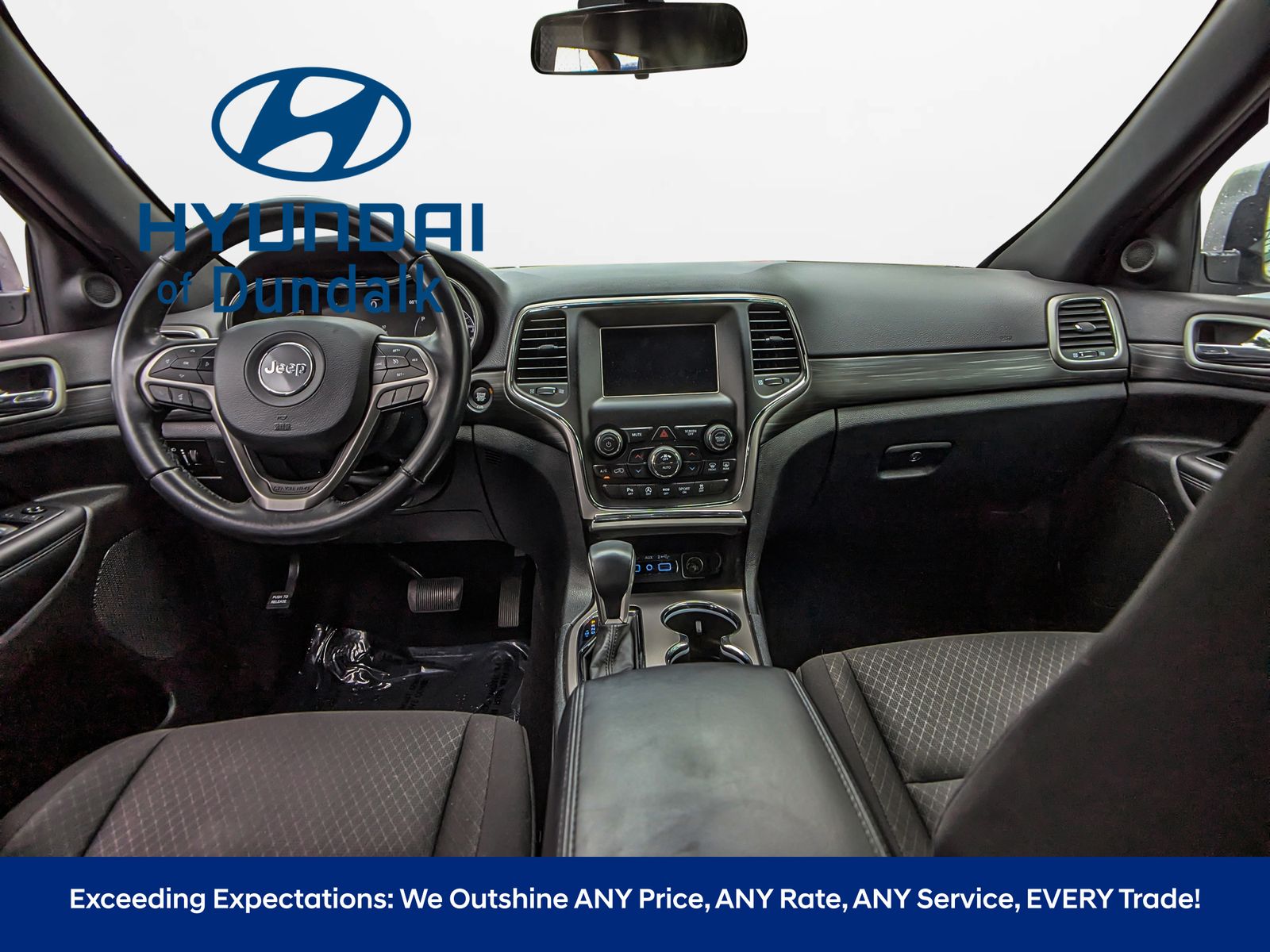Vehicle image 18 of 34