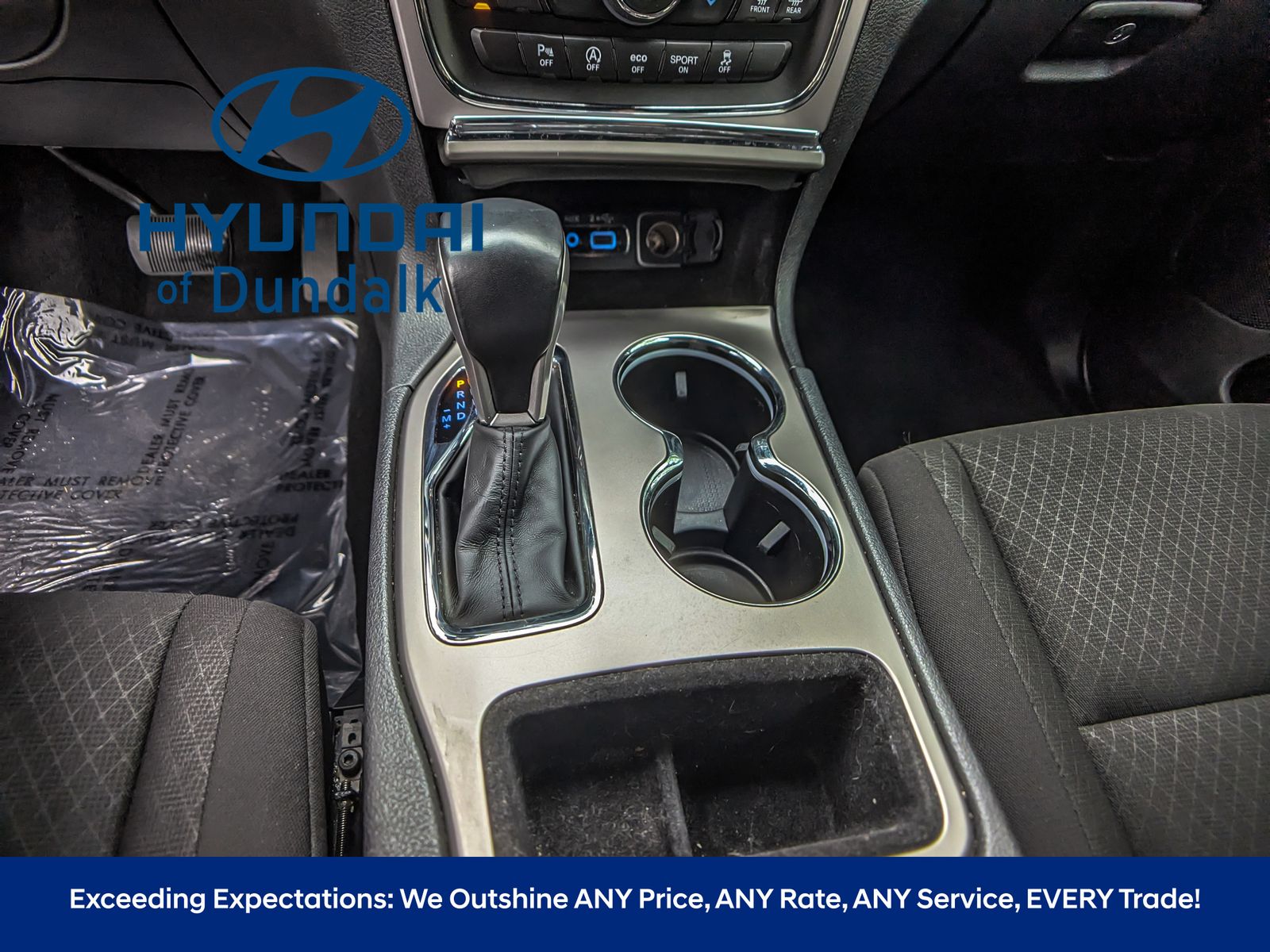 Vehicle image 23 of 34