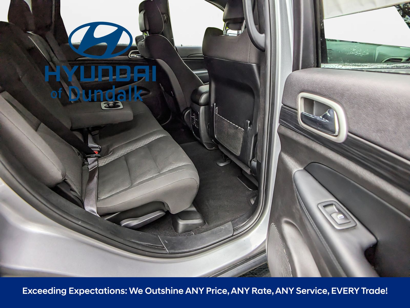 Vehicle image 14 of 34