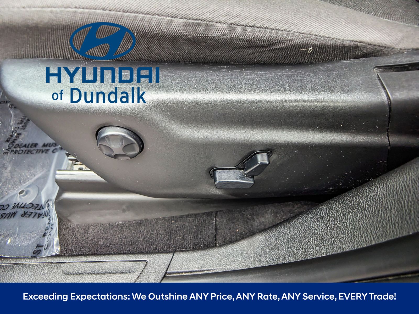 Vehicle image 19 of 34