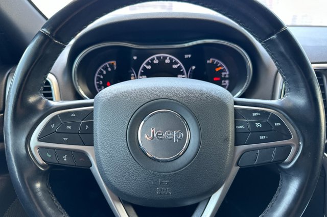 Vehicle image 27 of 37