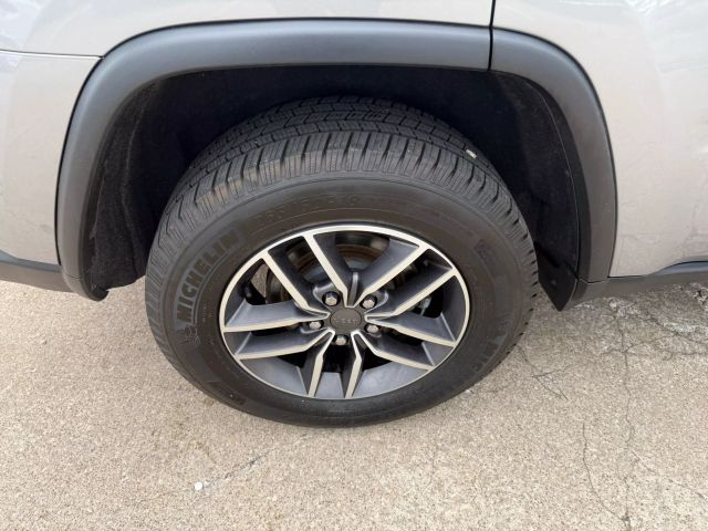 Vehicle image 55 of 56