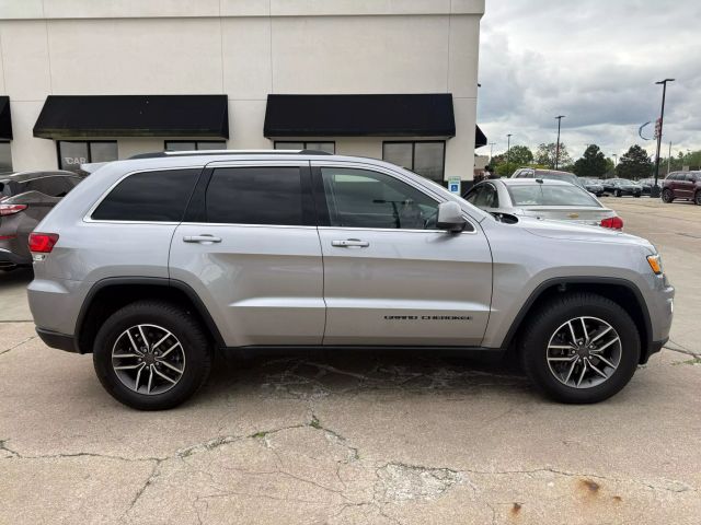 Vehicle image 5 of 56
